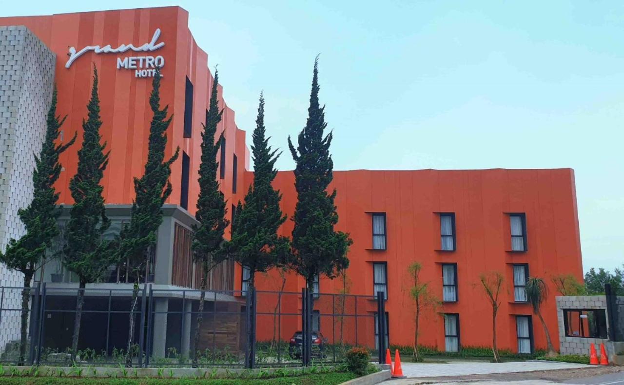 Grand Metro Puncak Hotel Cibodas Ngoại thất bức ảnh