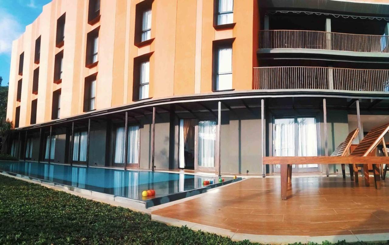 Grand Metro Puncak Hotel Cibodas Ngoại thất bức ảnh